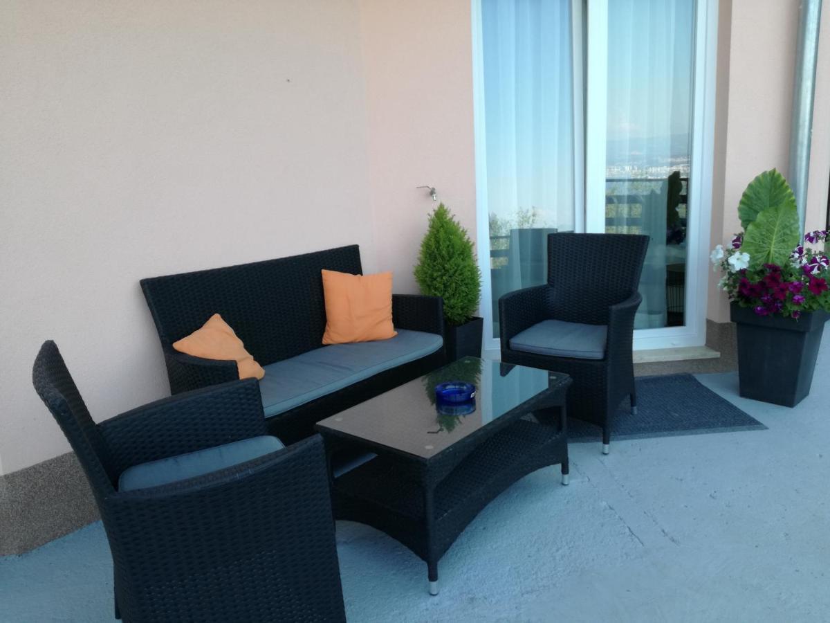 Apartman Mimi Lovran Exterior foto